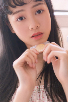 阔绰的意思